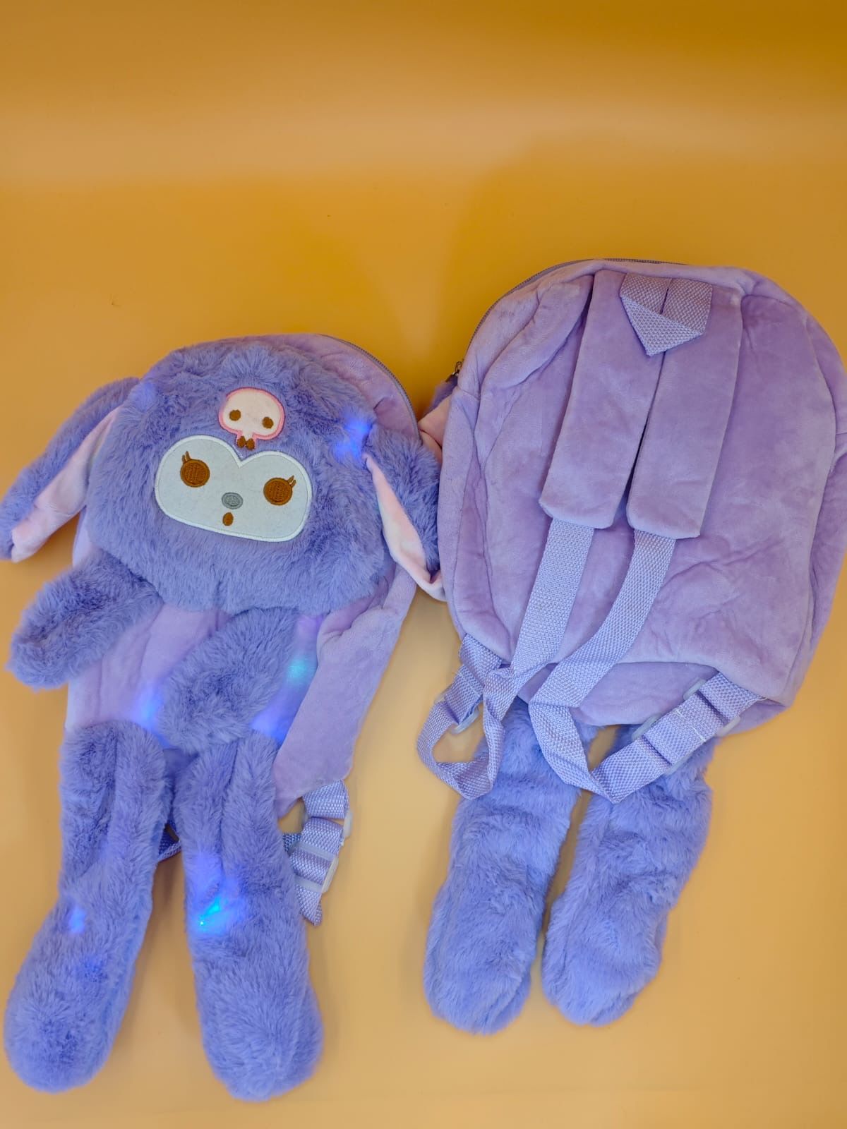 Işıklı Oynar Kulak Peluş Çanta