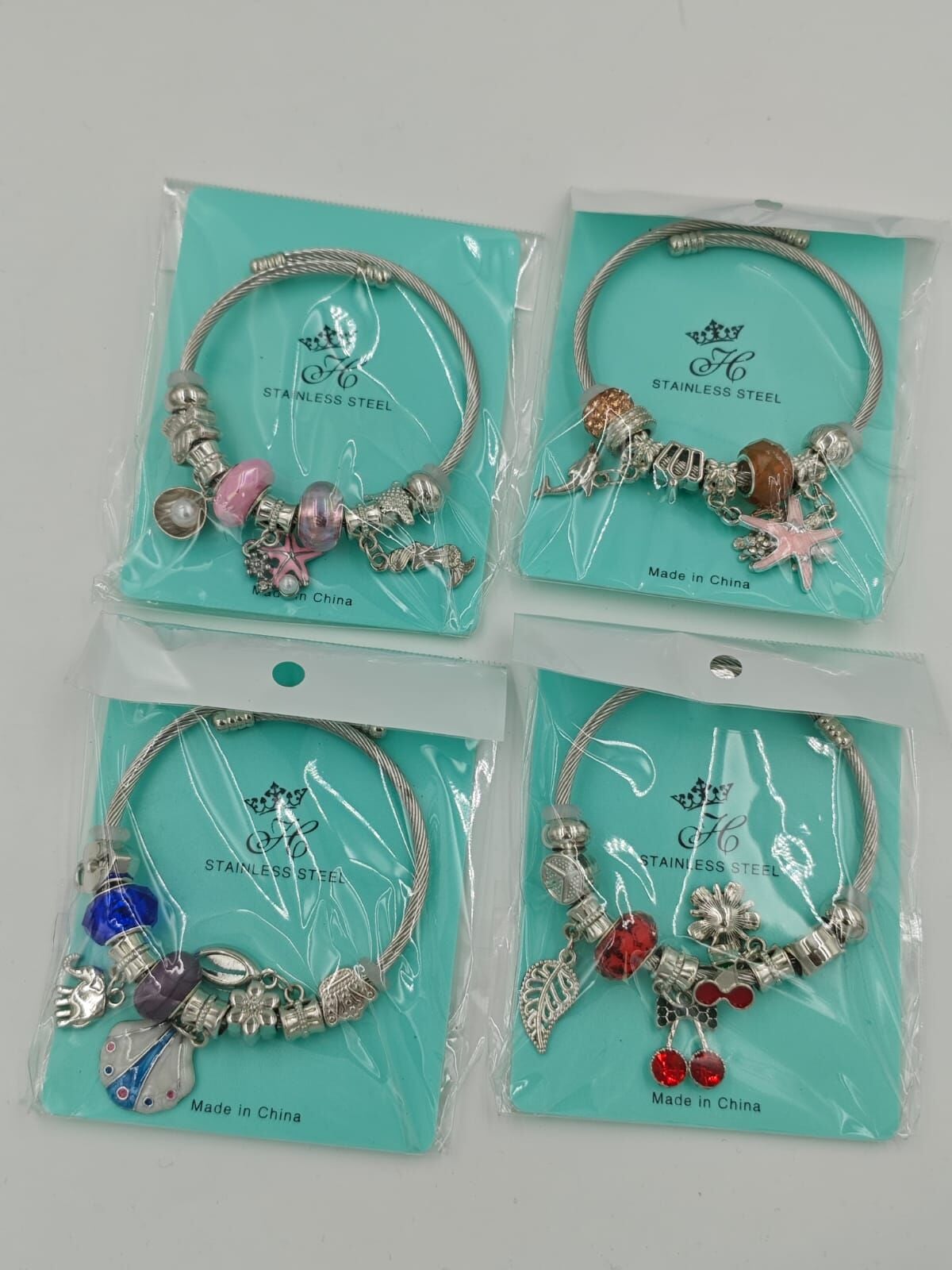Çelik Bileklik 12li (Adet:75TL)