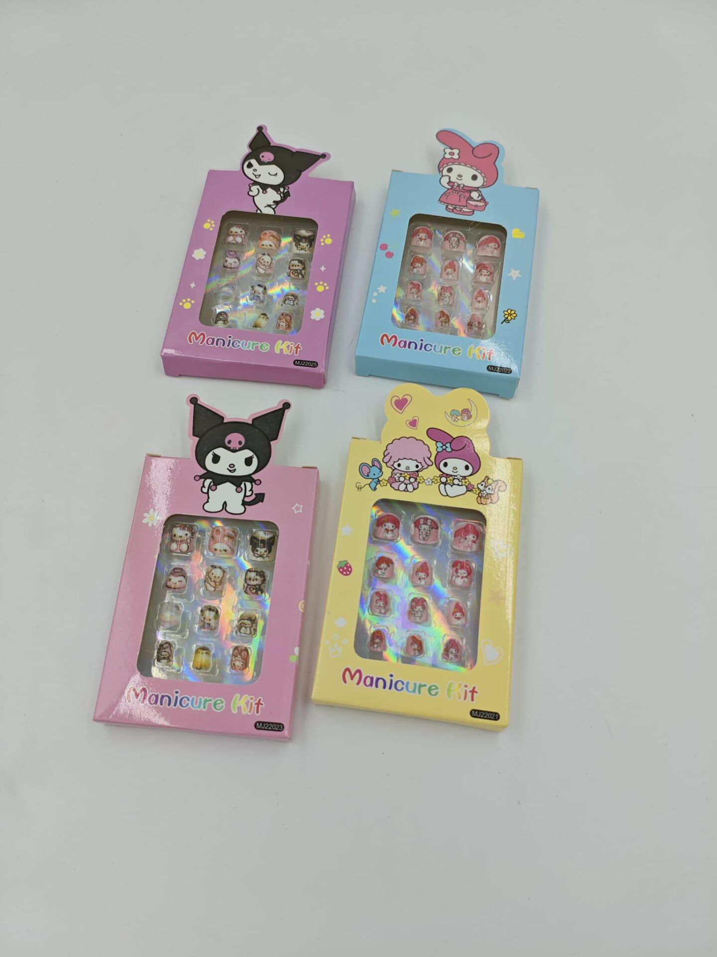 Çocuk Tırnak 24lü (Adet:20TL)