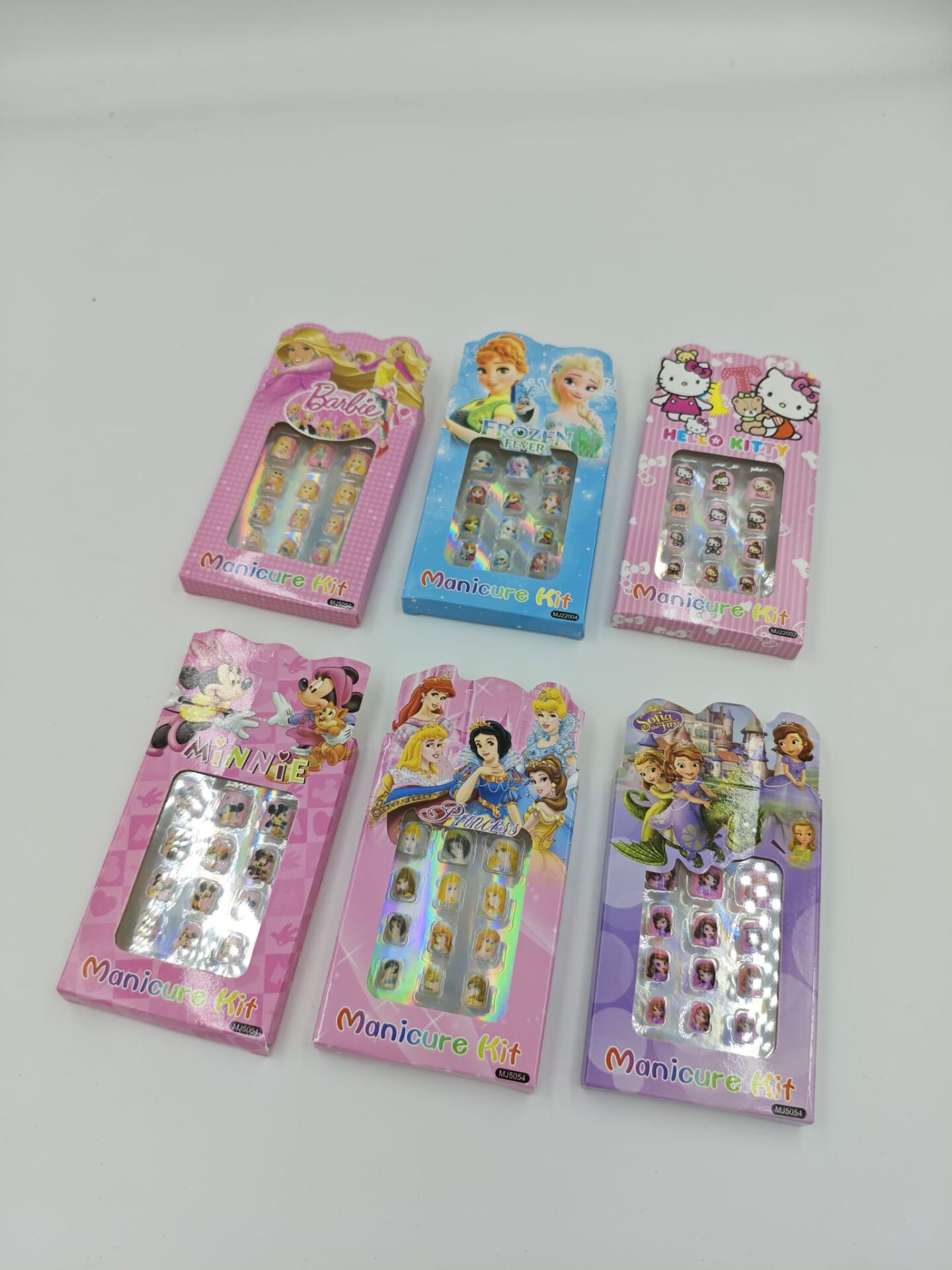 Çocuk Tırnak 24lü (Adet:20TL)