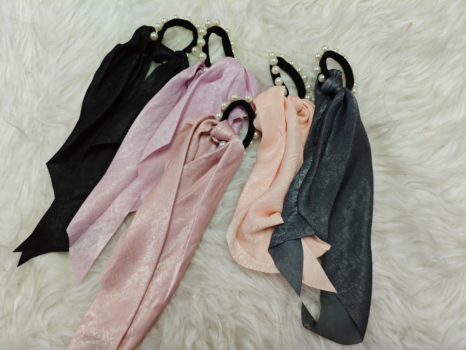 Sallantılı Lastik Toka 12li (Adet:20TL)