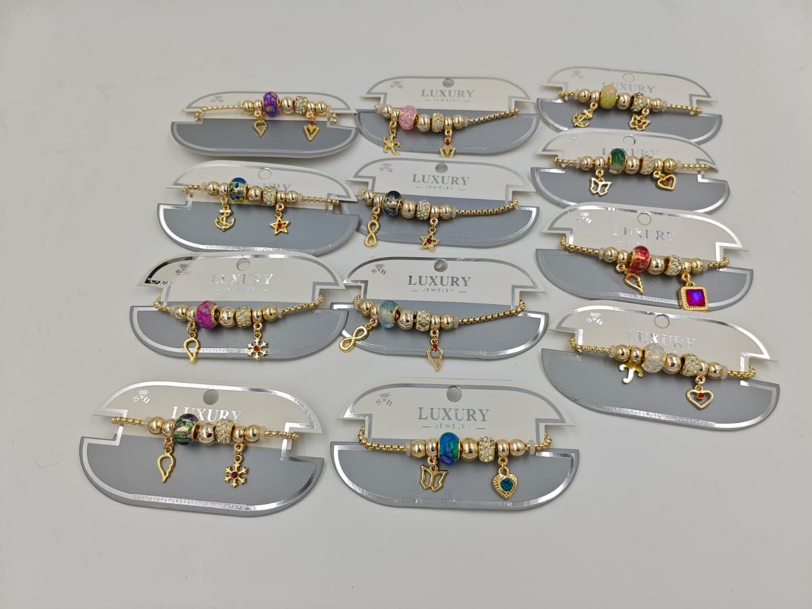 Bileklik 12li (Adet:30TL)