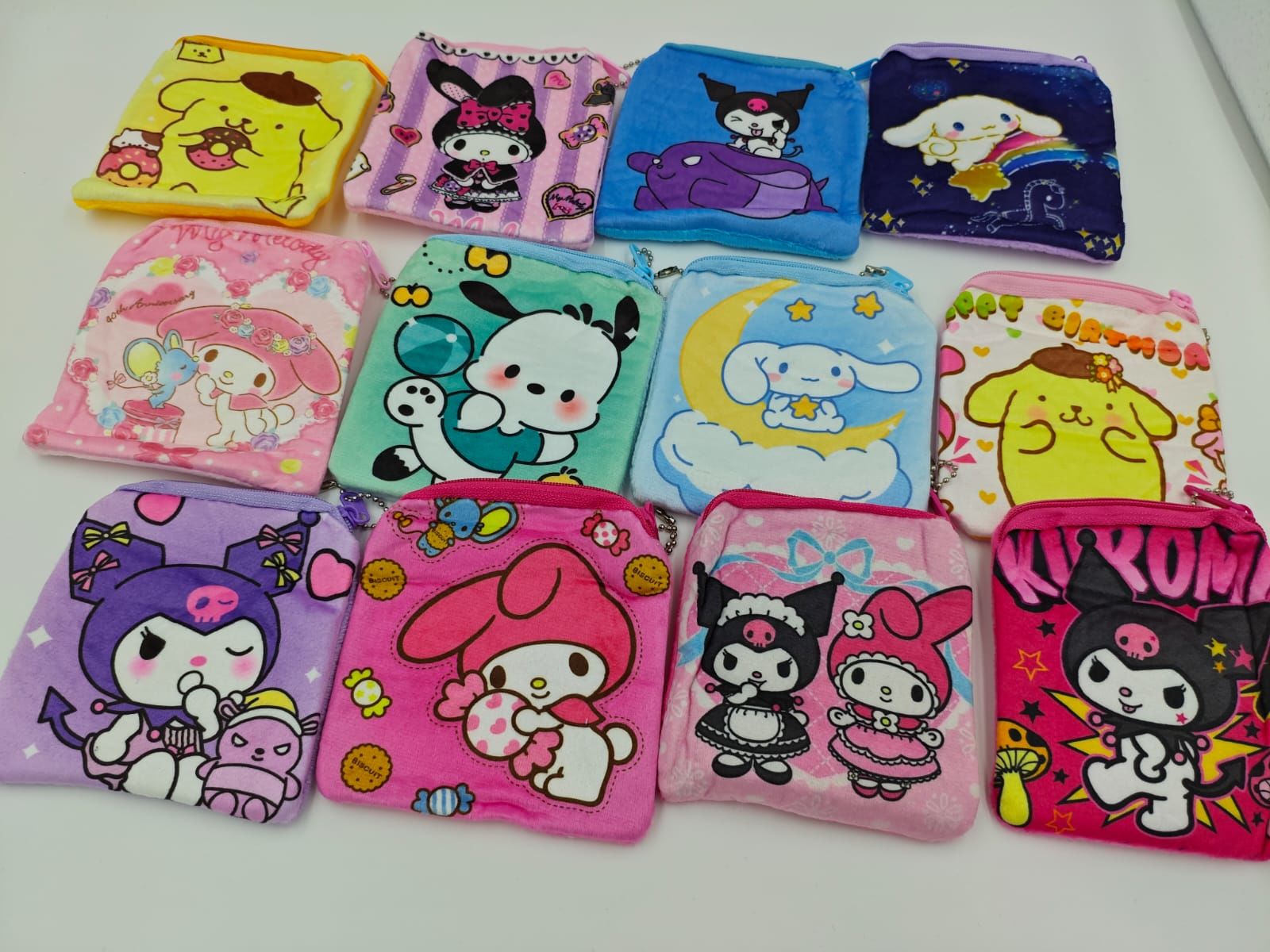 Peluş Cüzdan 12li (Adet:25TL)