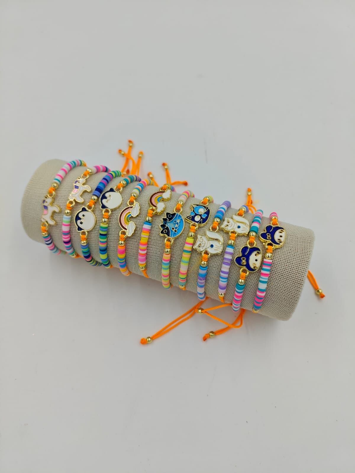 Bileklik 12li (Adet:30TL)