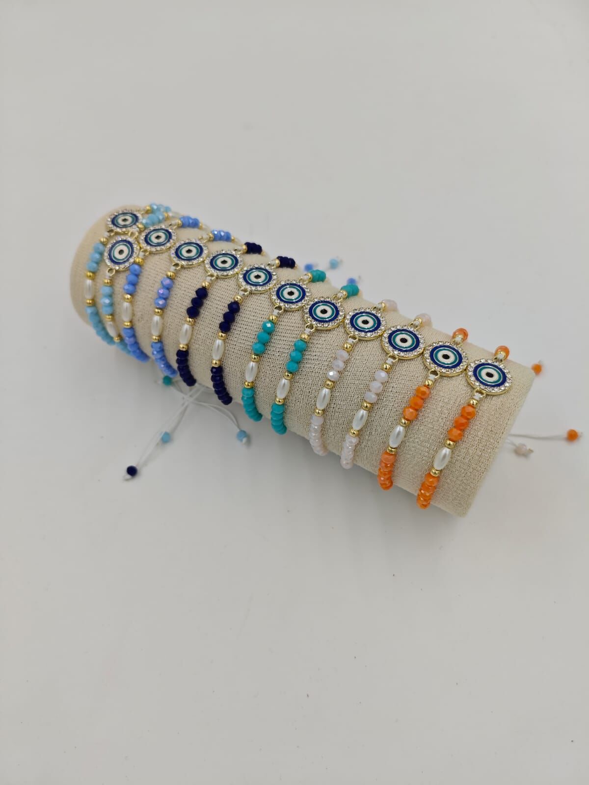 Bileklik 12li (Adet:30TL)