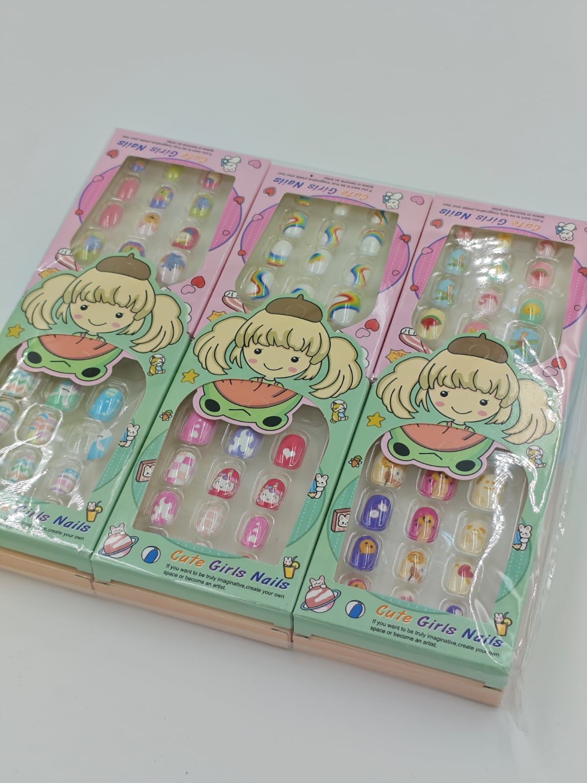 Takma Tırnak 12li (Adet:17.5TL)