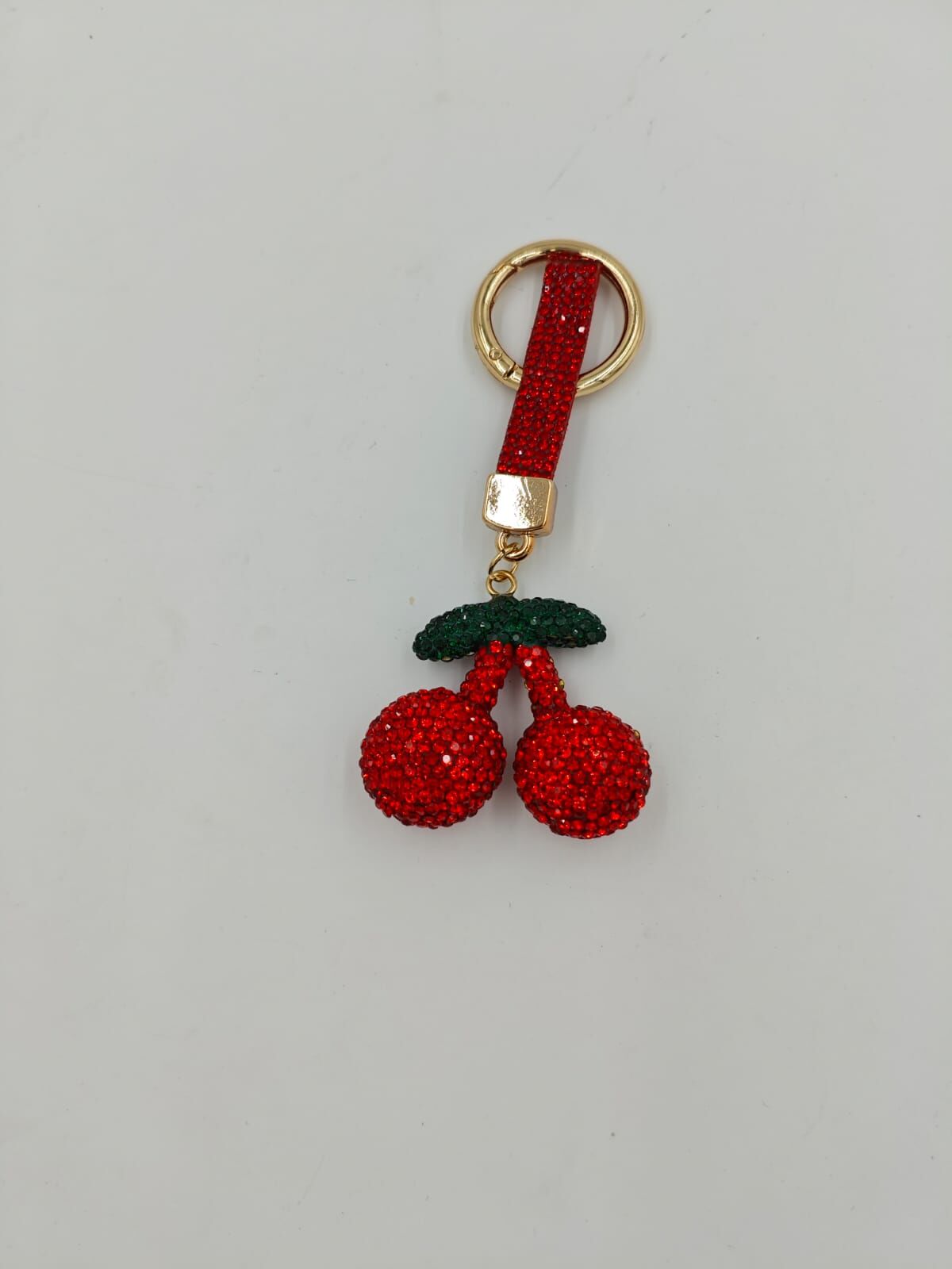 Kiraz Taşlı Charm 12li (Adet:80TL)