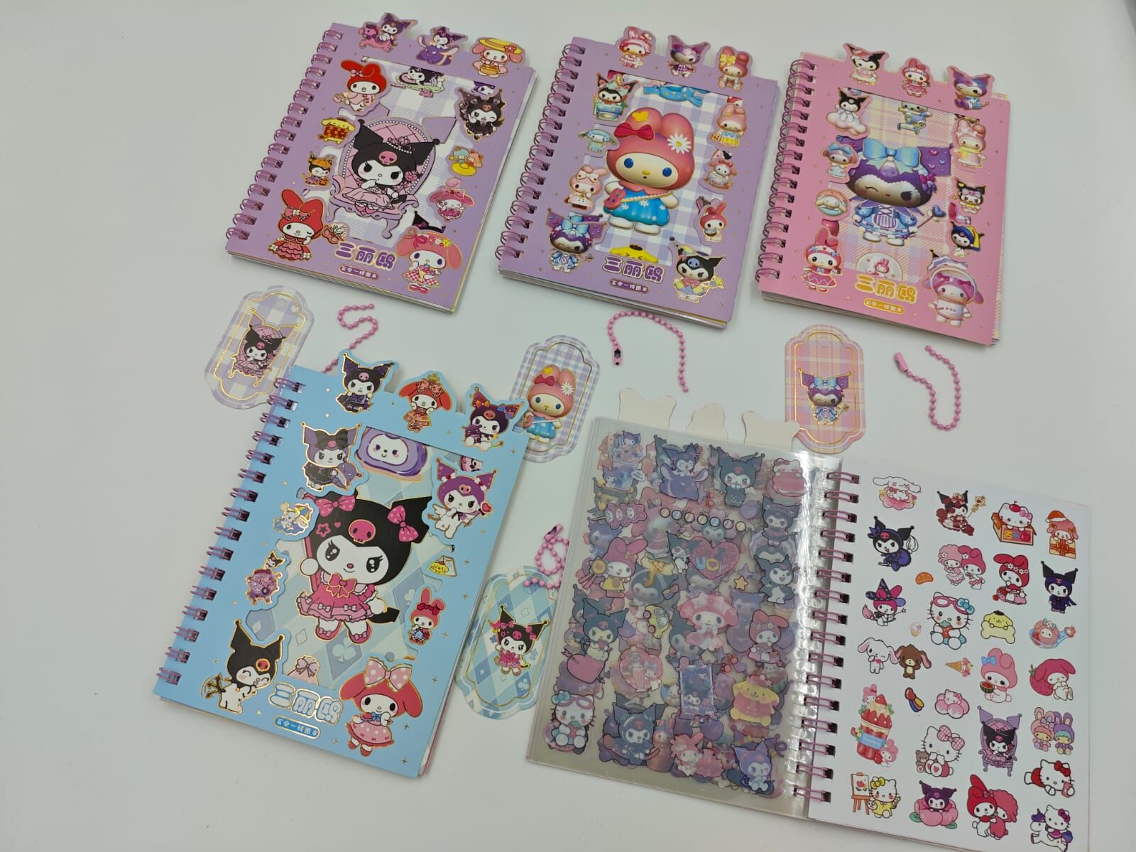 Stickerlı Defter 24lü (Adet:65TL)