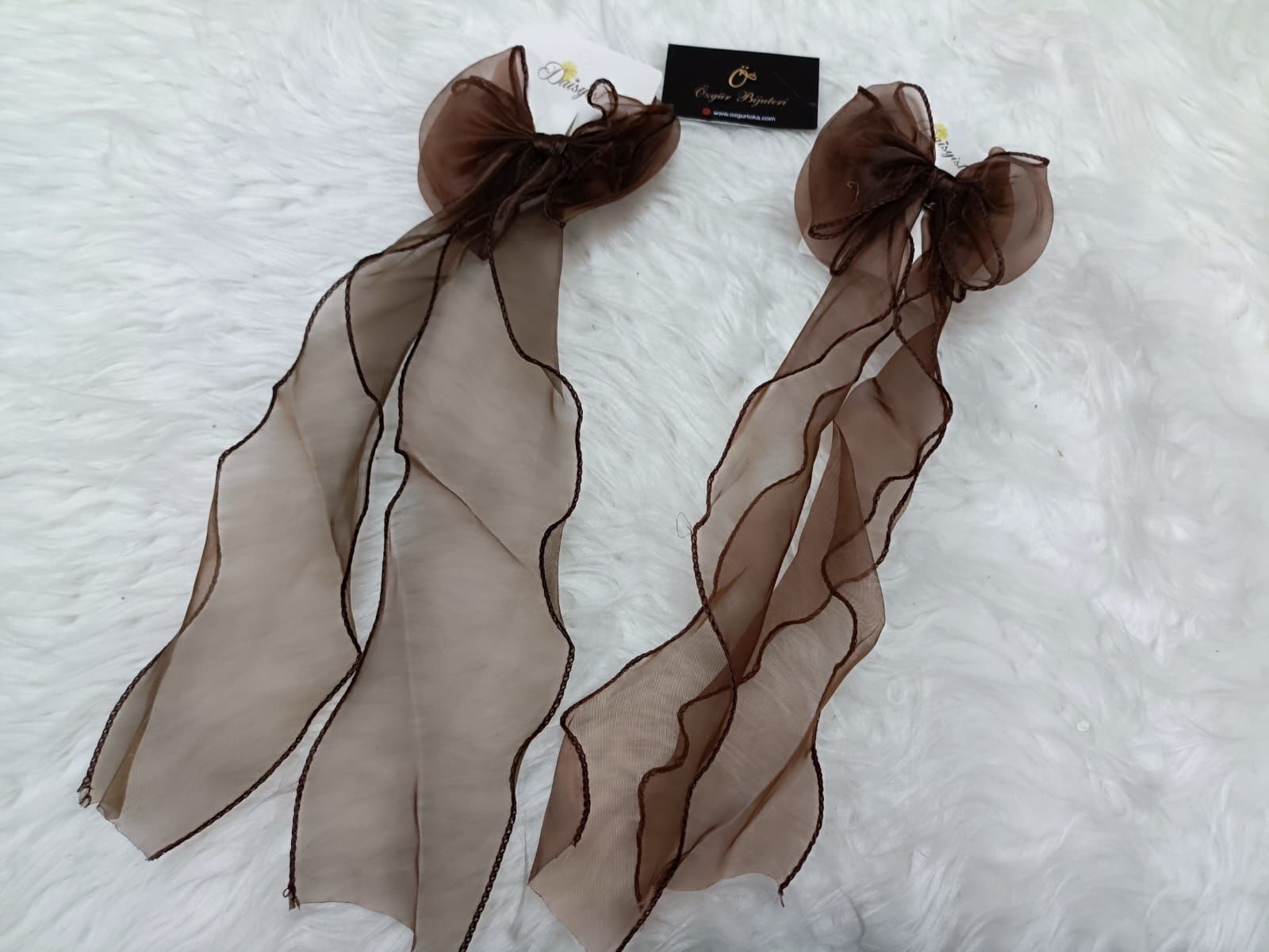 Kahverengi Sallantılı Tül Fiyonk Otomatik Toka 12li (Adet:30TL)