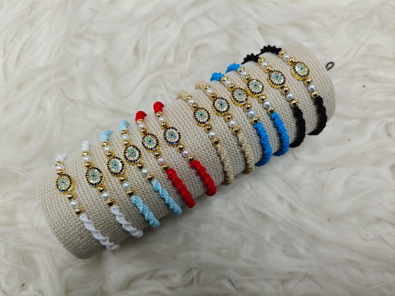 Bileklik 12li (Adet:30TL)