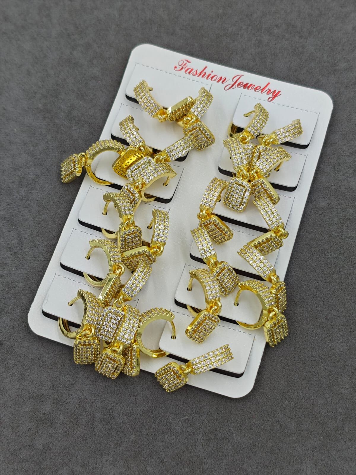 14K Küpe 12Çift (Çift:75TL)