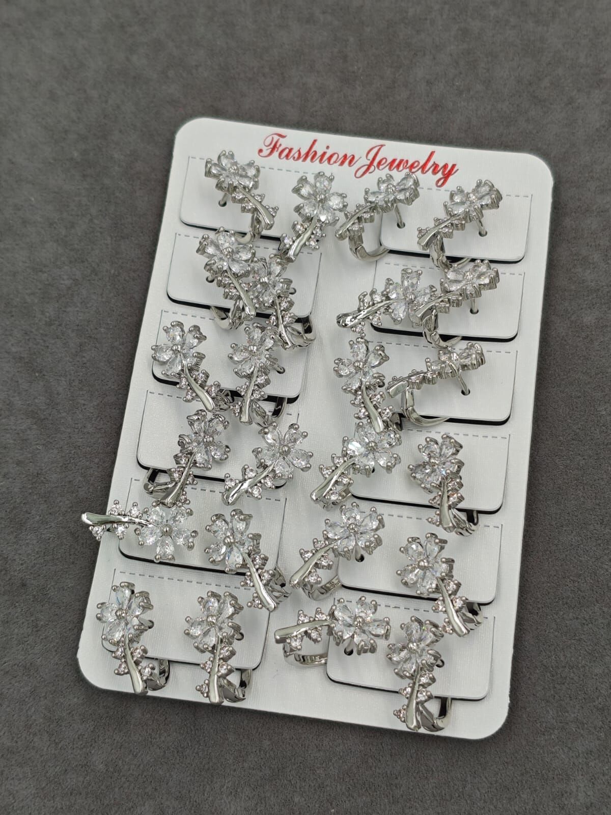 14K Küpe 12Çift (Çift:75TL)