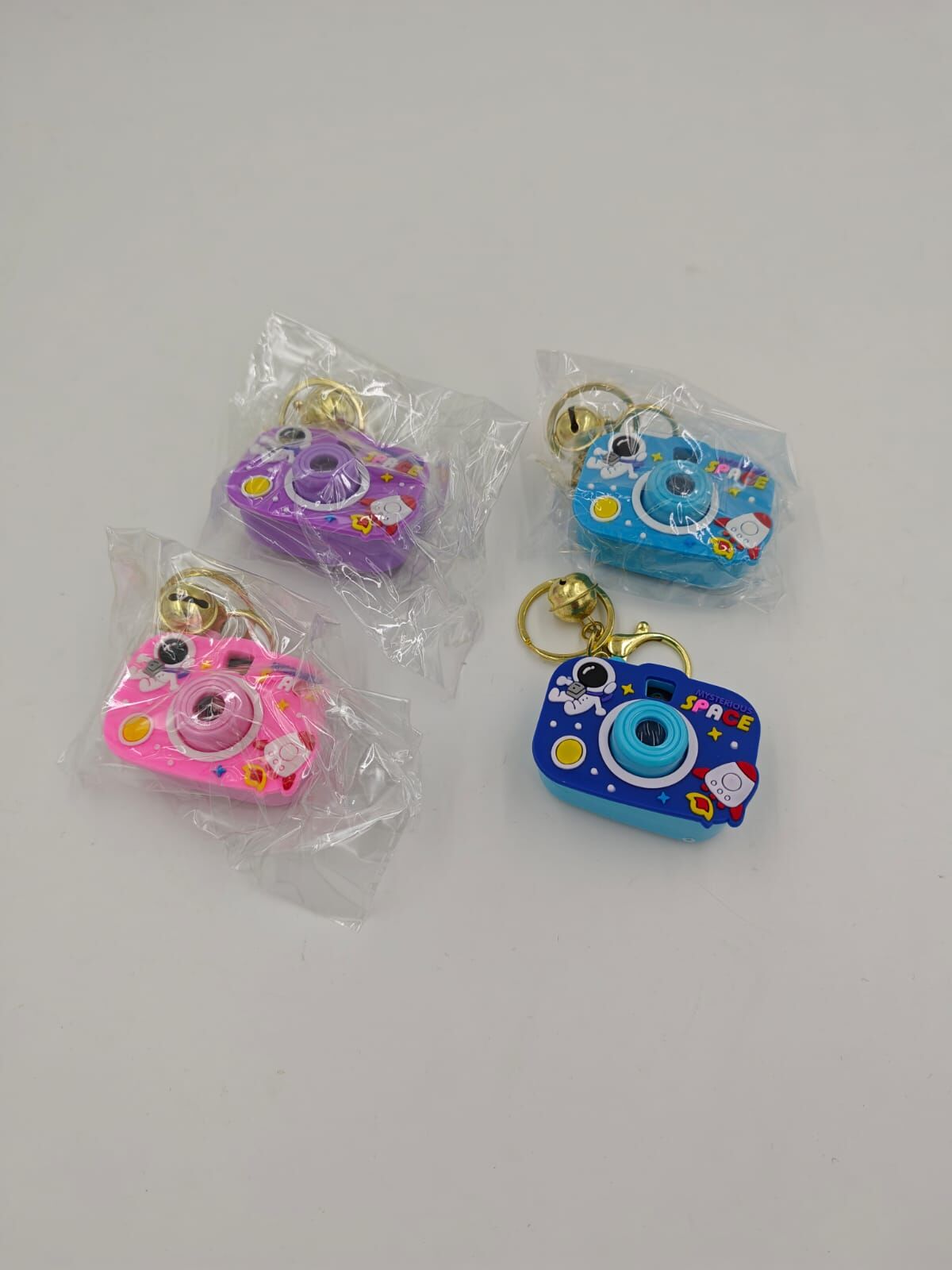 Projeksiyon Anahtarlık 12li (Adet:60TL)