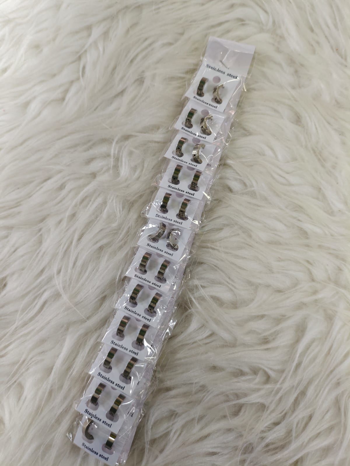 Çelik Küpe 12Çift (Çift:25TL)
