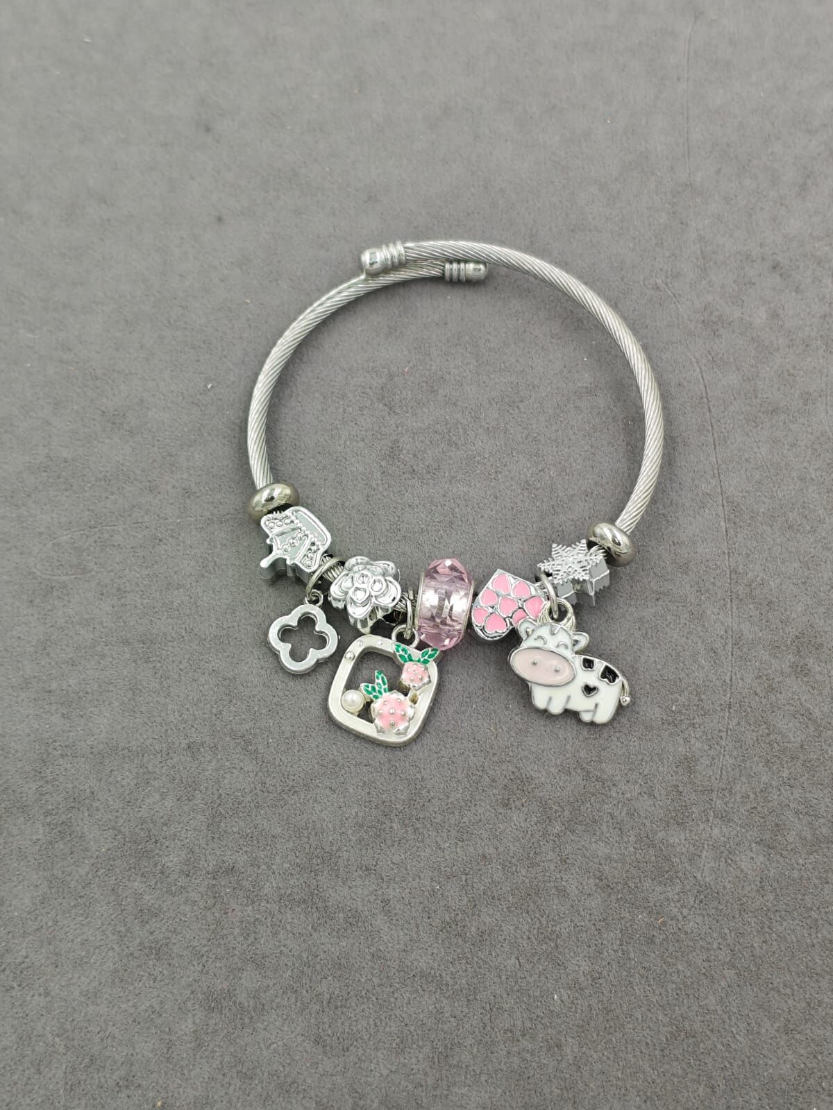 Çelik Bileklik 12li (Adet:60TL)