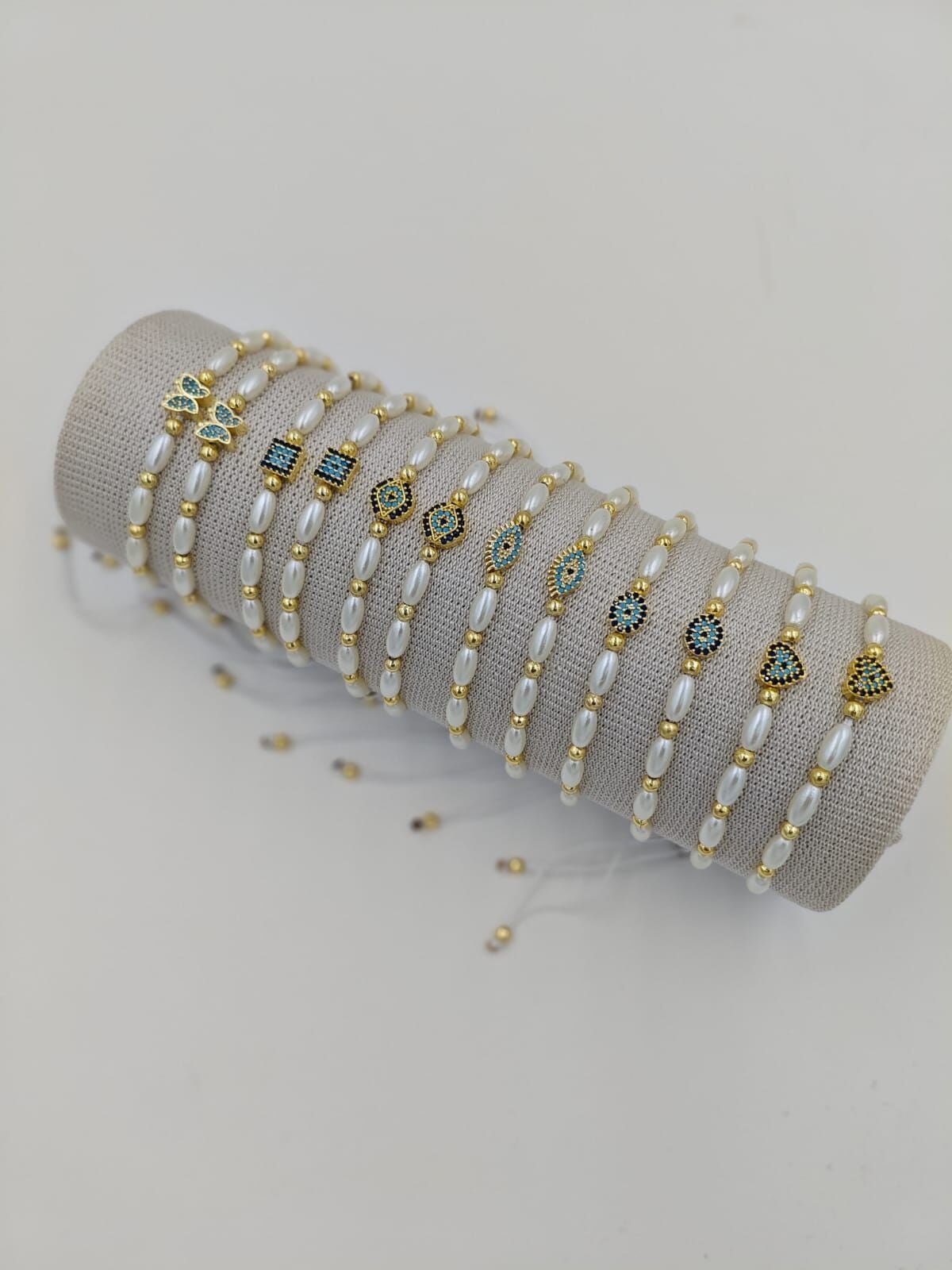 Bileklik 12li (Adet:30TL)