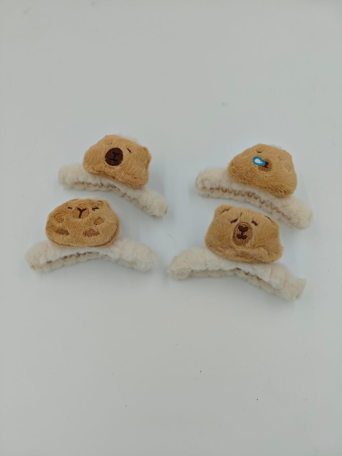 Peluş Mandal Toka 12li (Adet:25TL)