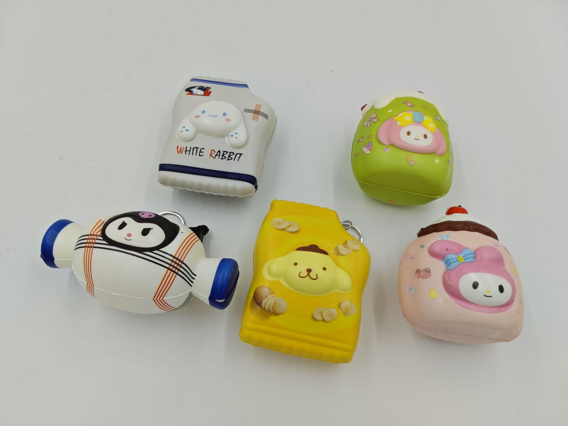 Squishy Anahtarlık 12li (Adet:60TL)