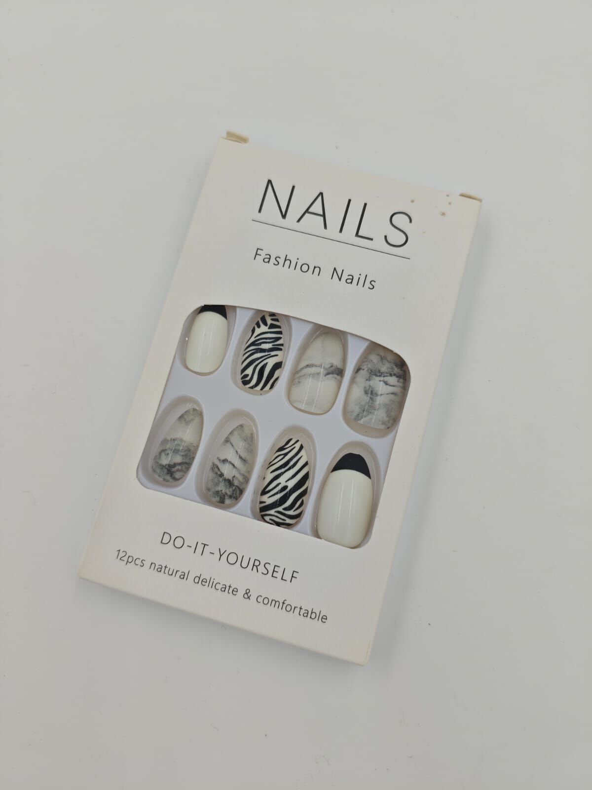 Takma Tırnak 12li (Adet:20TL)