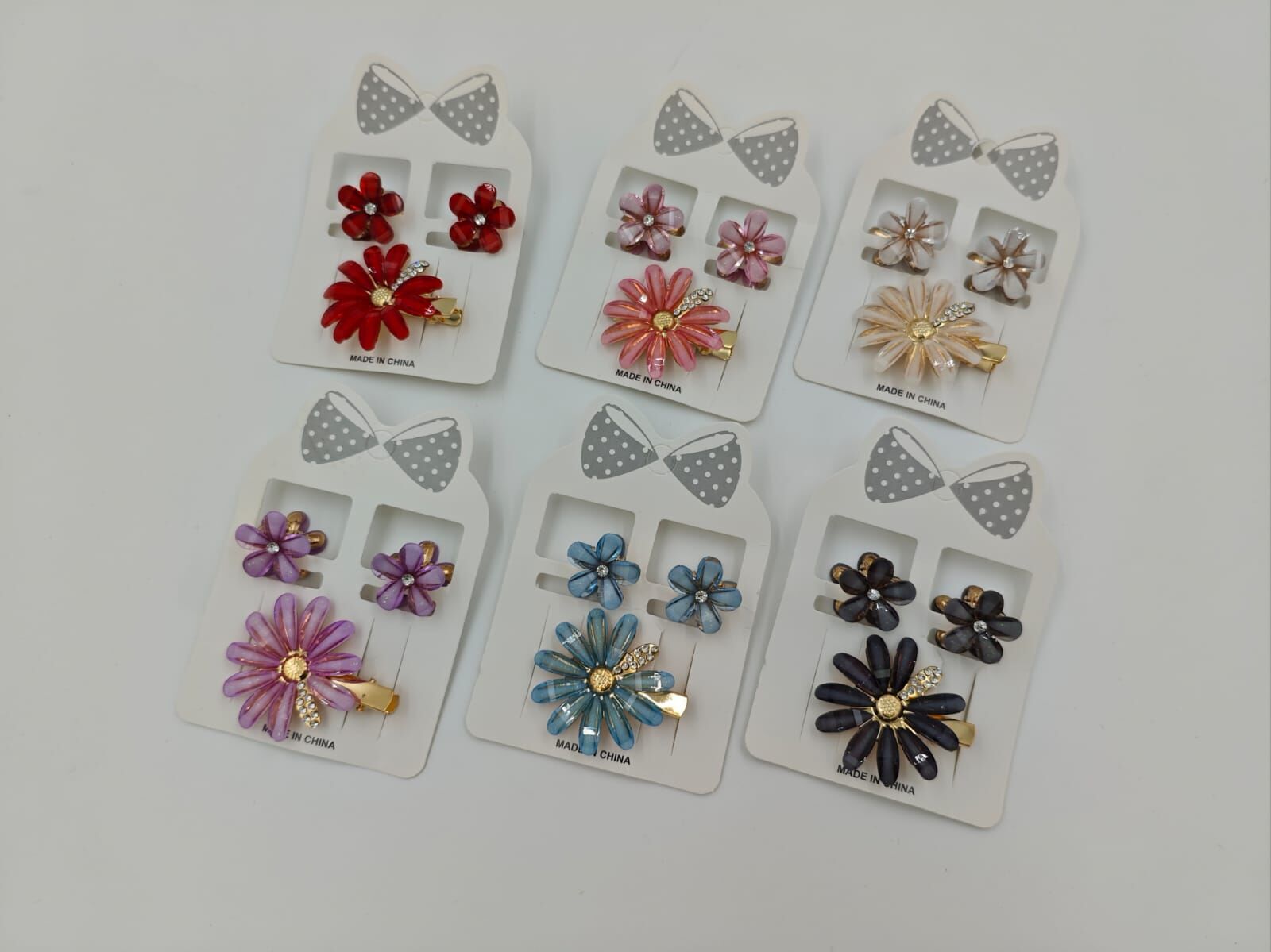 Taşlı Mandal Toka 12Kart (Kart:25TL)