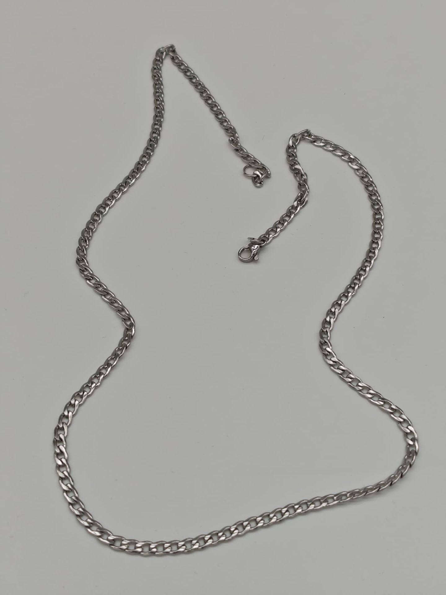 Çelik Erkek Kolye 12li (Adet:40TL)55CM