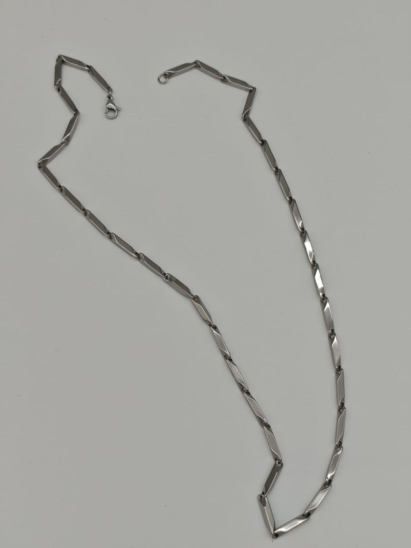 Çelik Erkek Kolye 12li (Adet:40TL)55CM