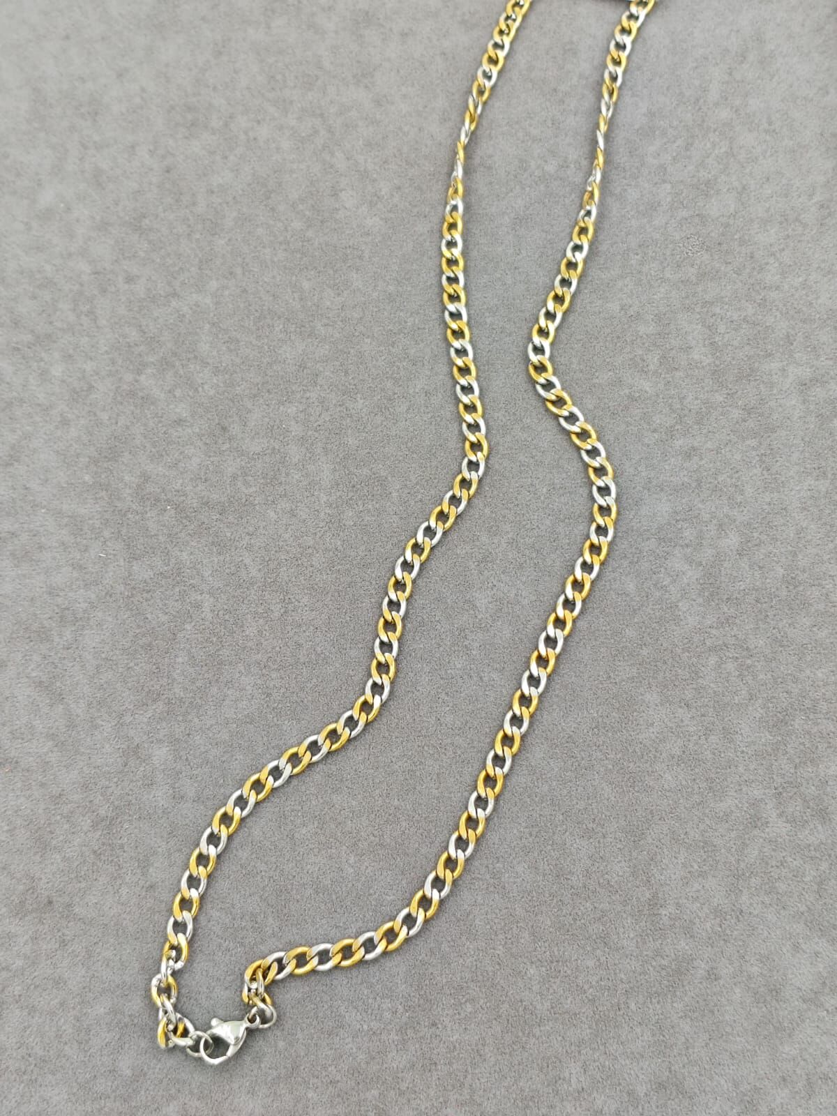 Çelik Kolye 12li (Adet:60TL)