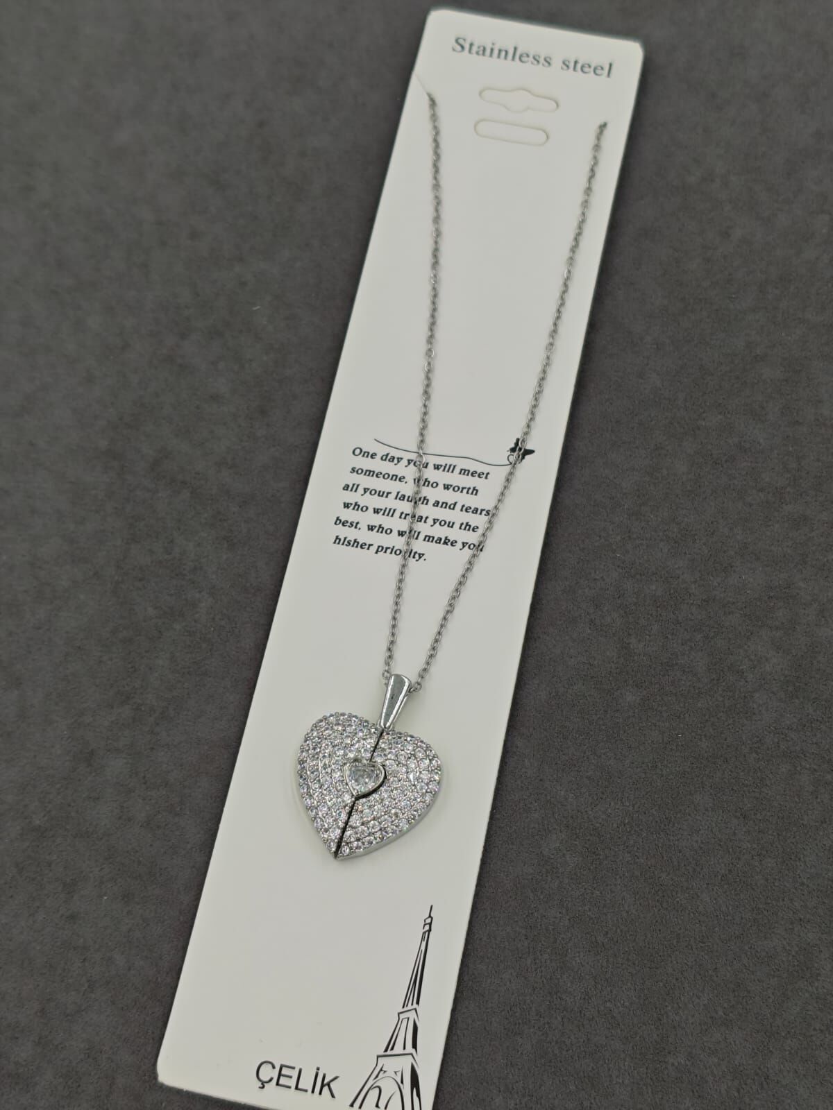 Çelik Kolye 12li (Adet:50TL)