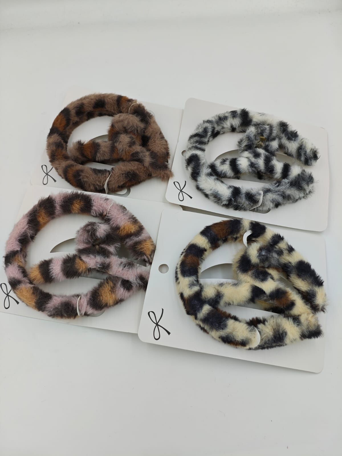 Tüy Mandal-Taç Set 12li (Adet:35TL)