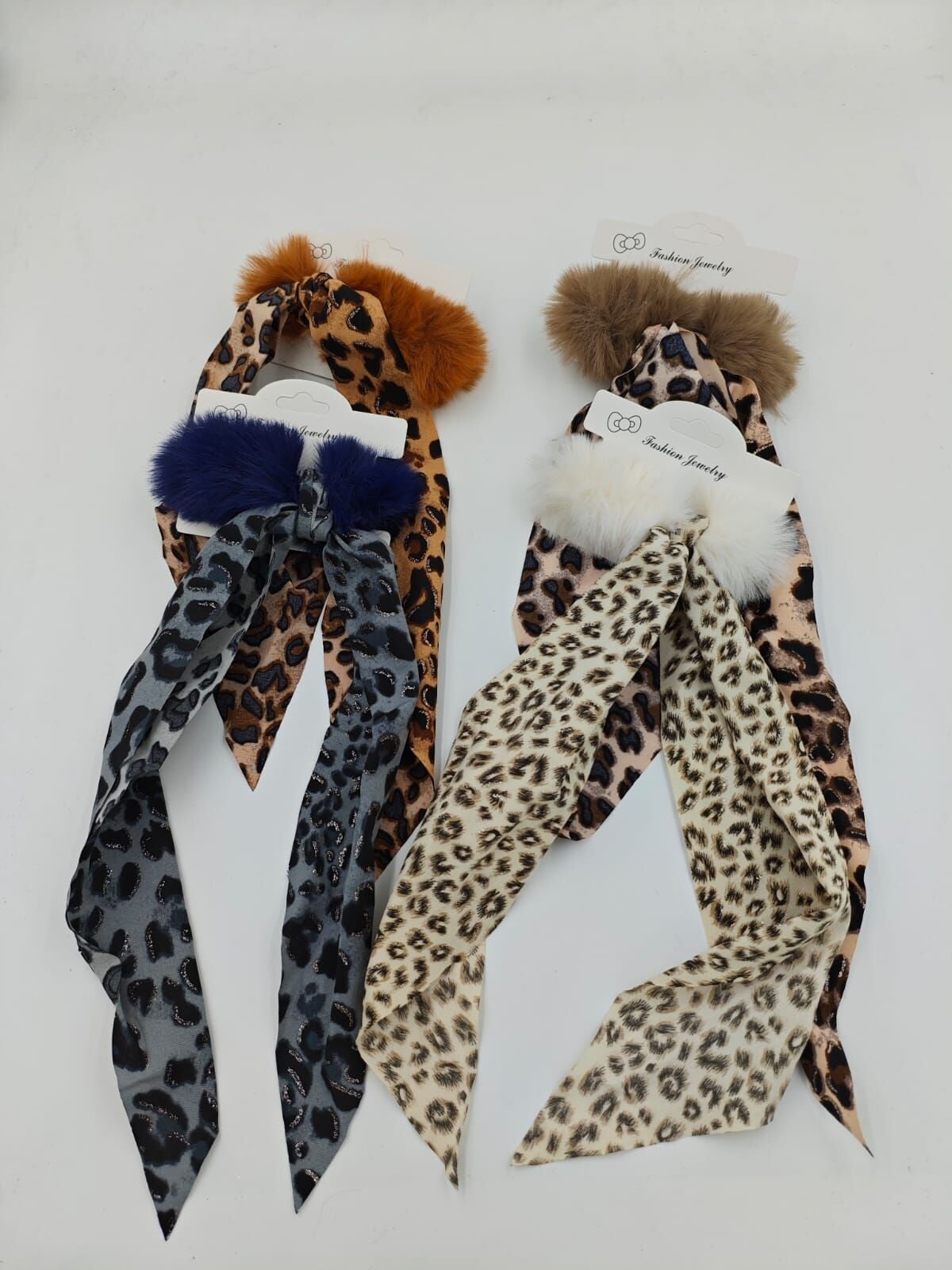 Sallantılı Tüy Simit Toka 12li (Adet:35TL)