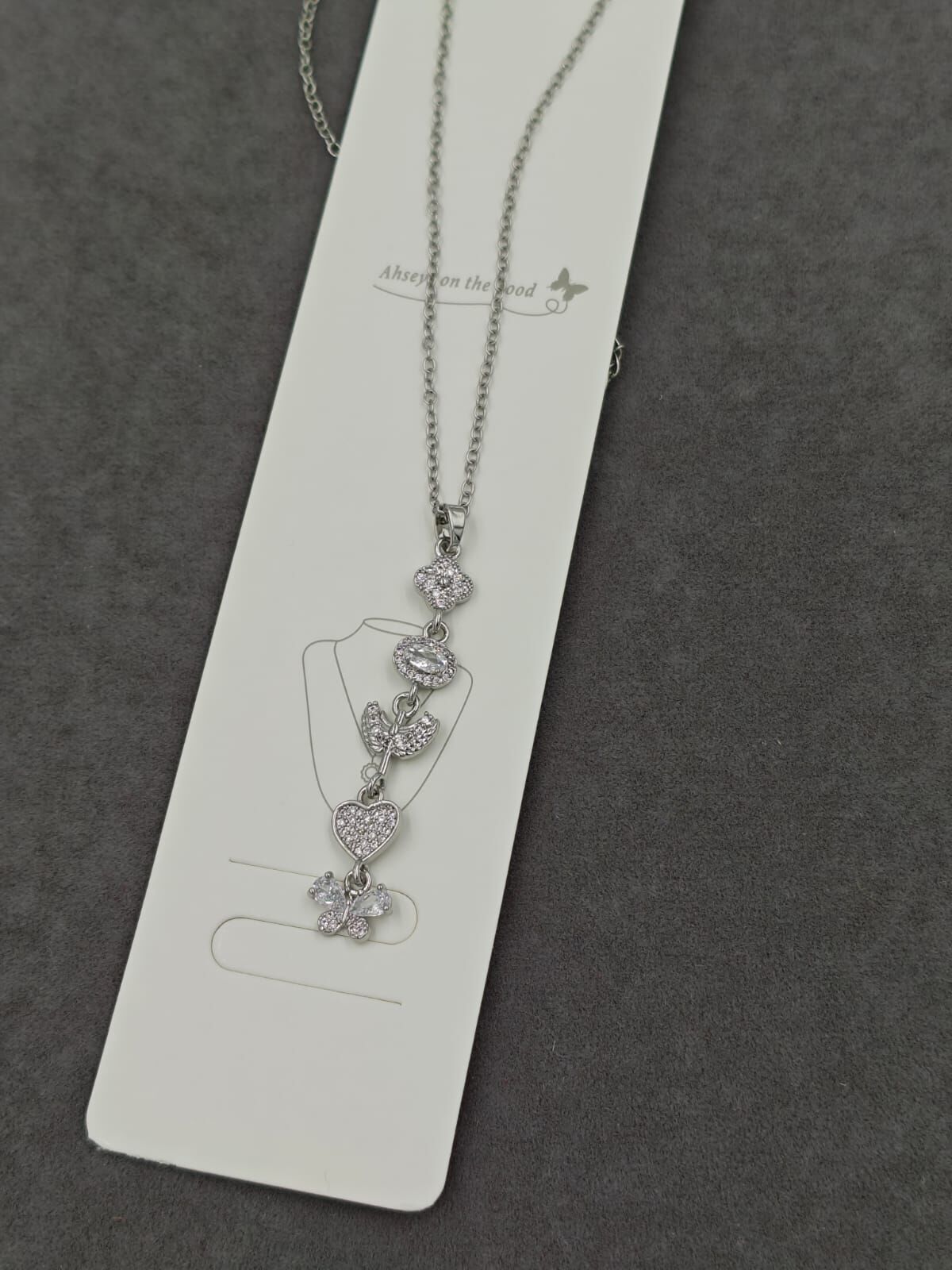 Çelik Y Kolye 12li (Adet:100TL)