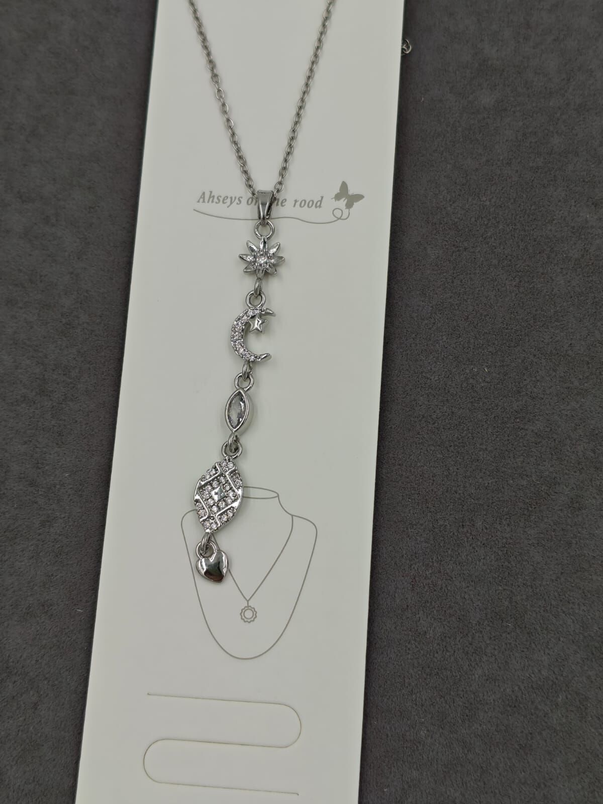 Çelik Y Kolye 12li (Adet:100TL)