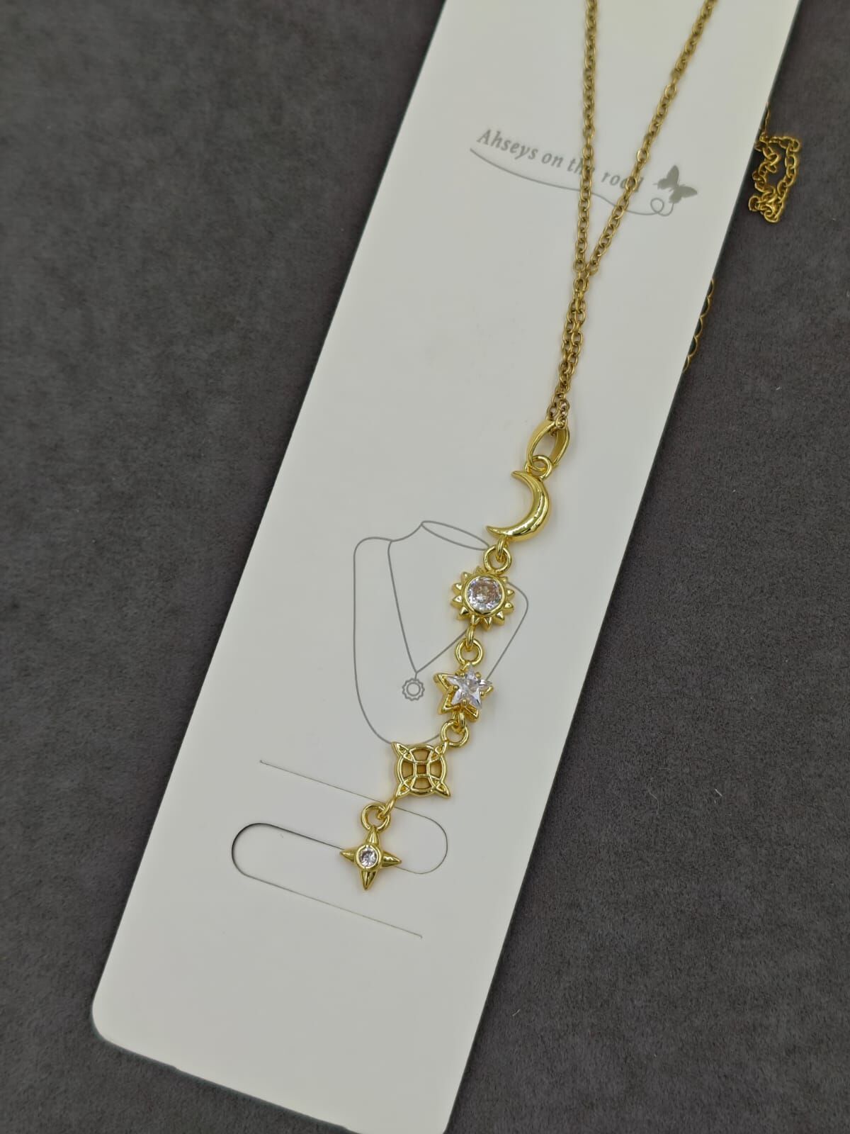 Çelik Y Kolye 12li (Adet:100TL)