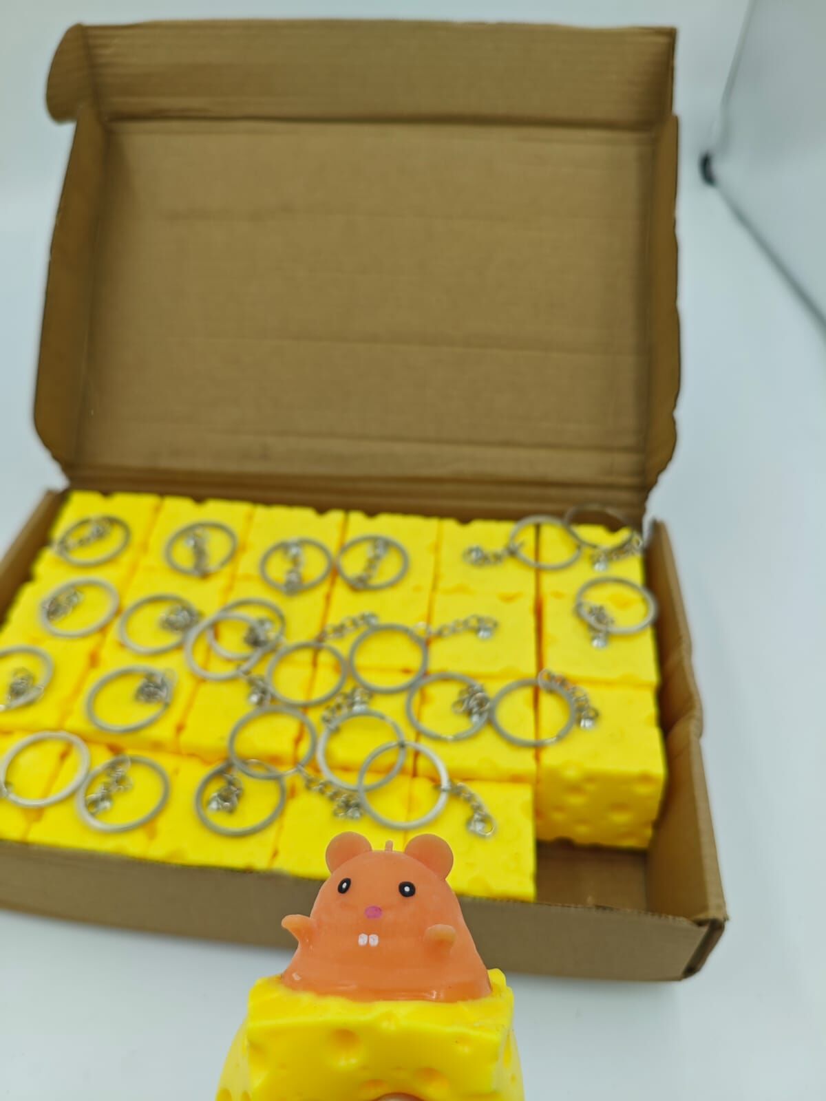 Squishy Anahtarlık 24lü (Adet:50TL)