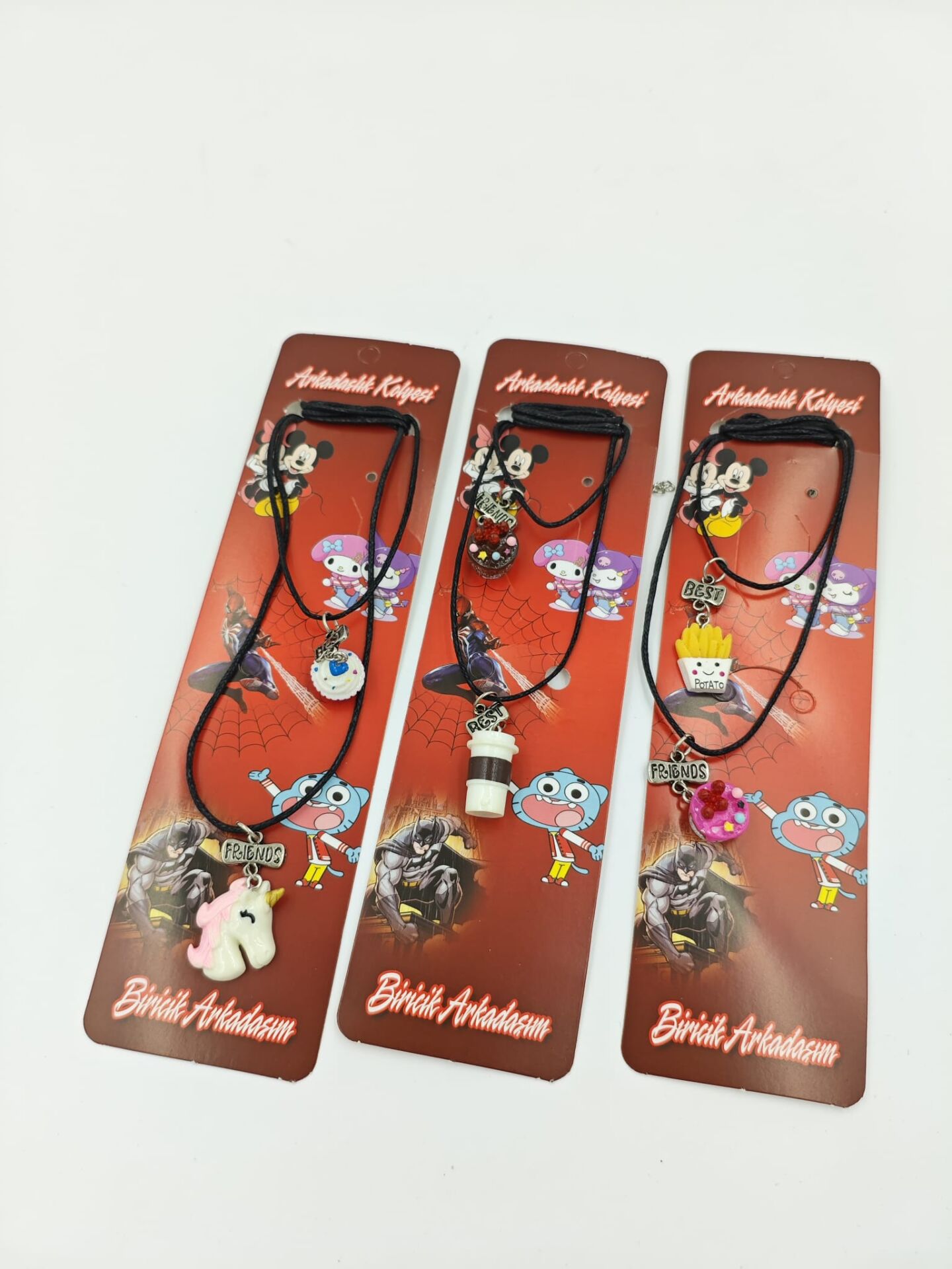 Arkadaşlık Kolyesi 12Kart (Kart:20TL)