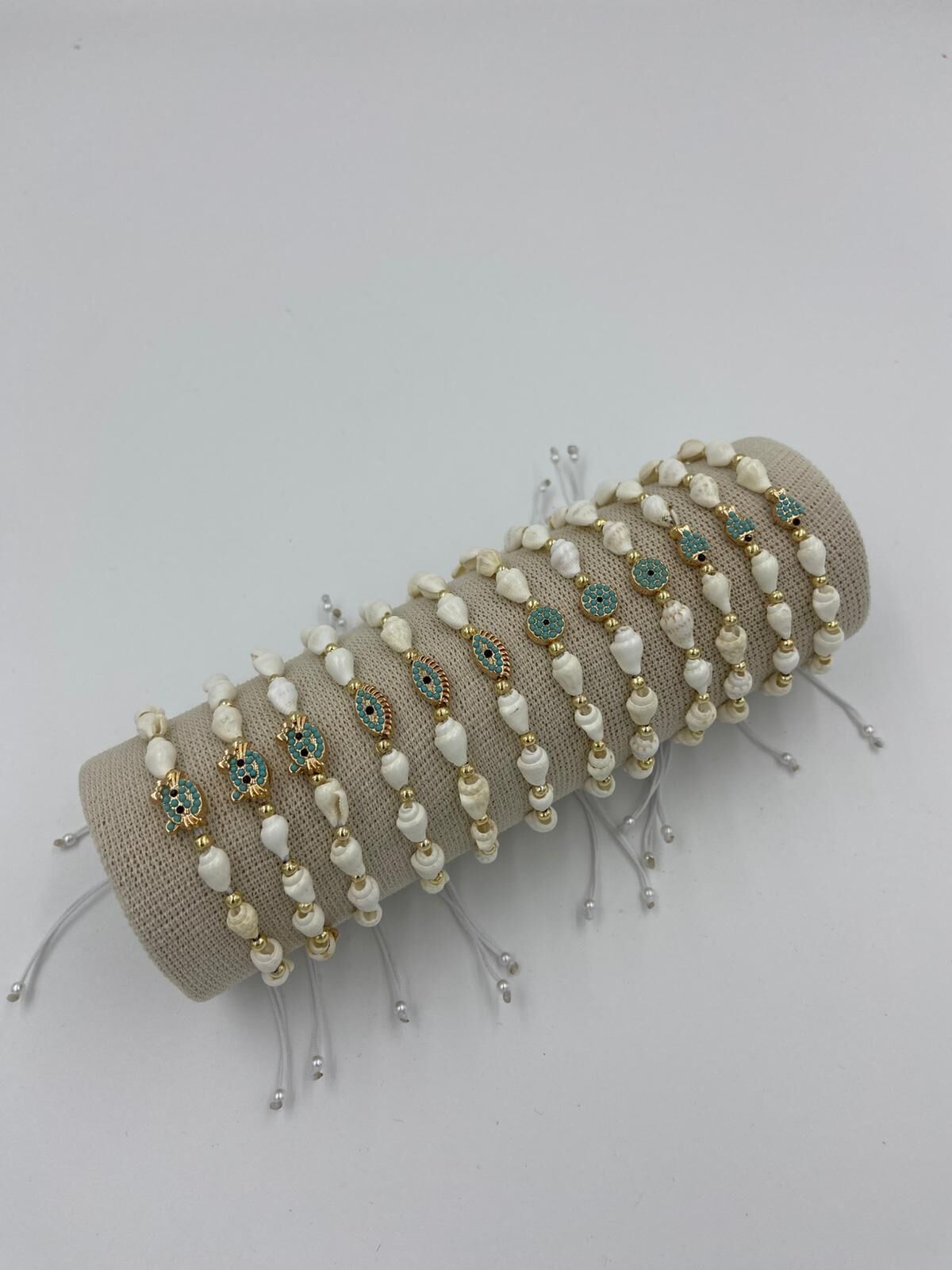 Bileklik 12li (Adet:25TL)