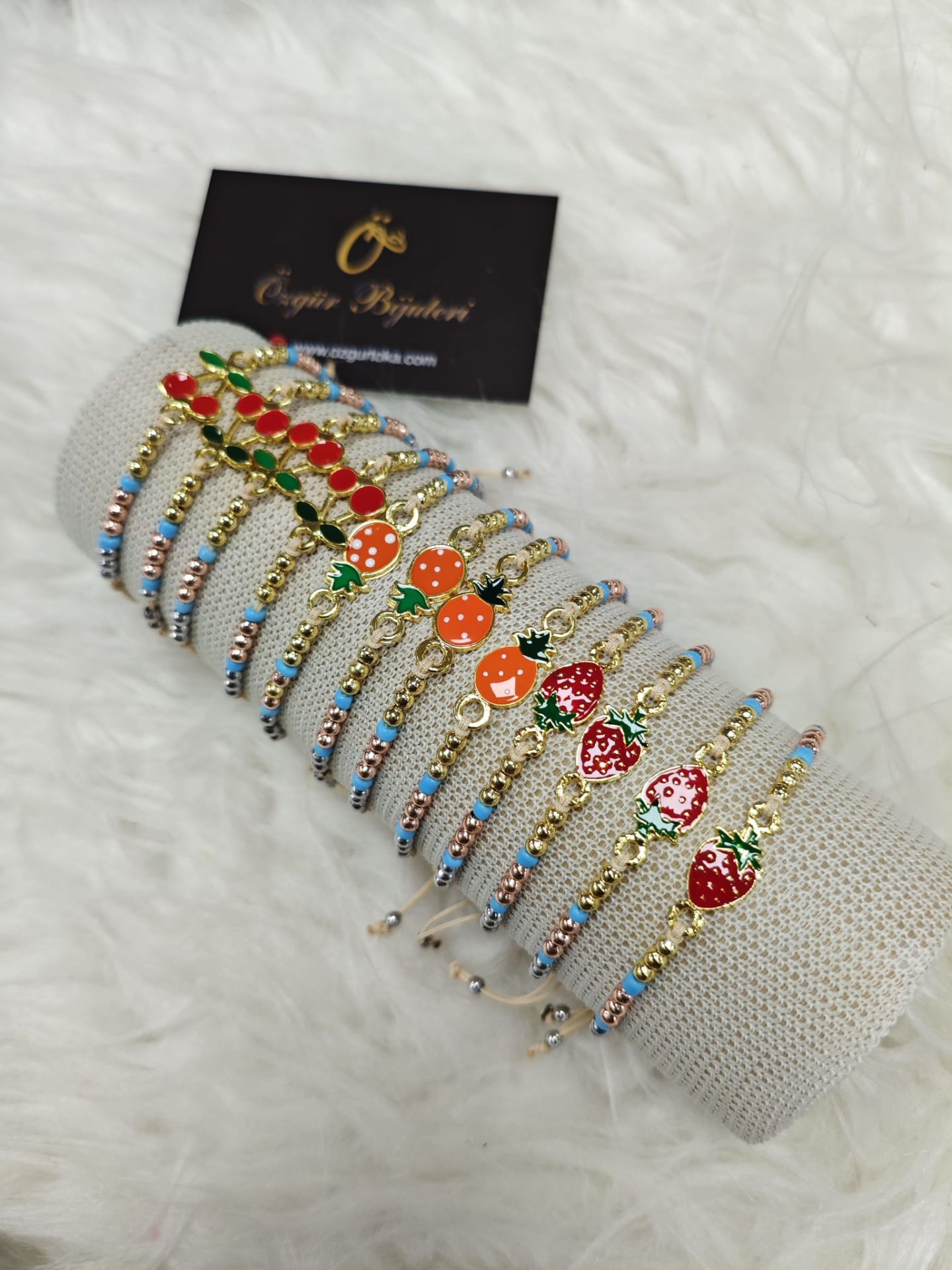 Bileklik 12li (Adet:20TL)