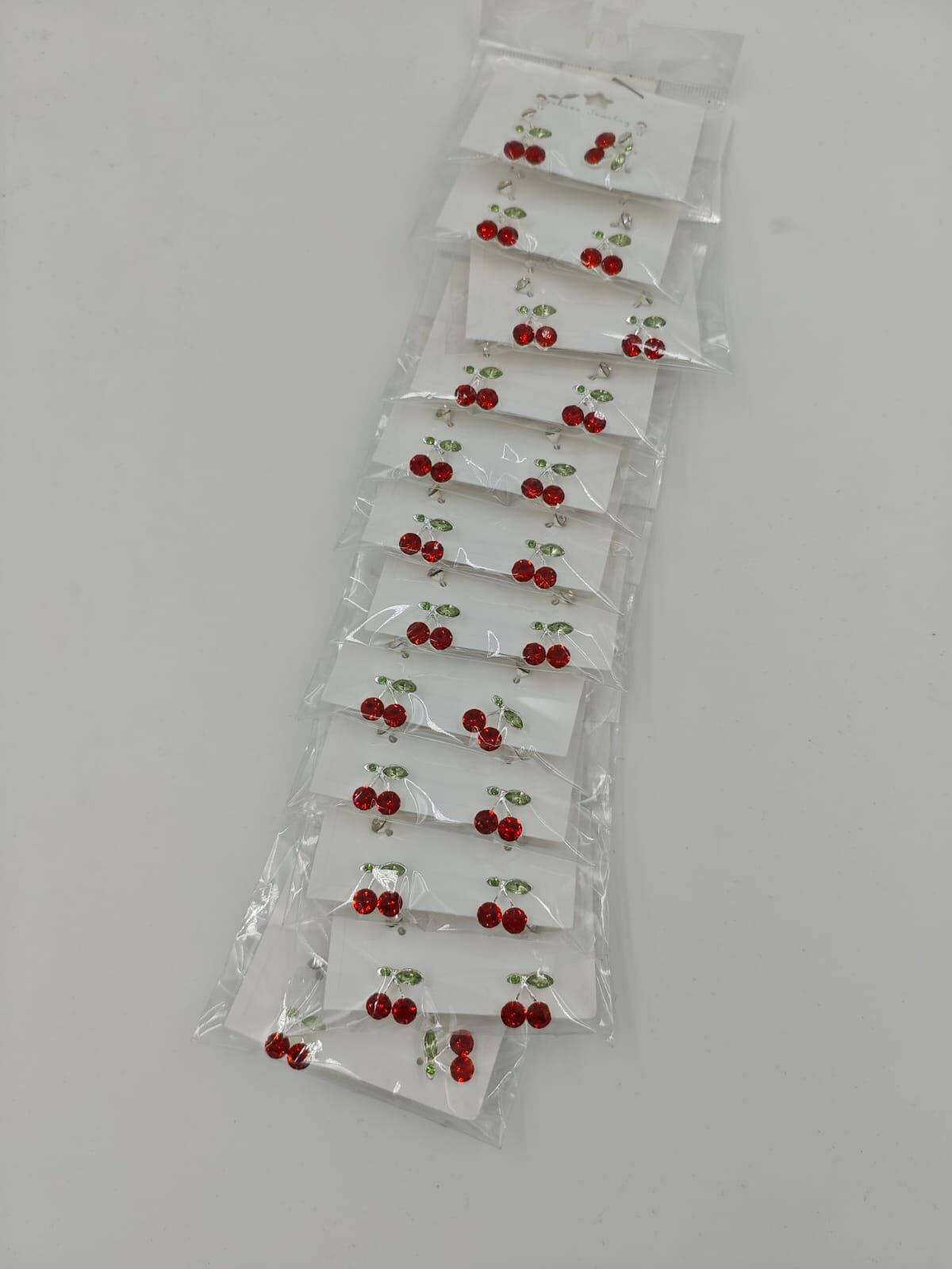 Kiraz Küpe 12Kart (Kart:30TL)