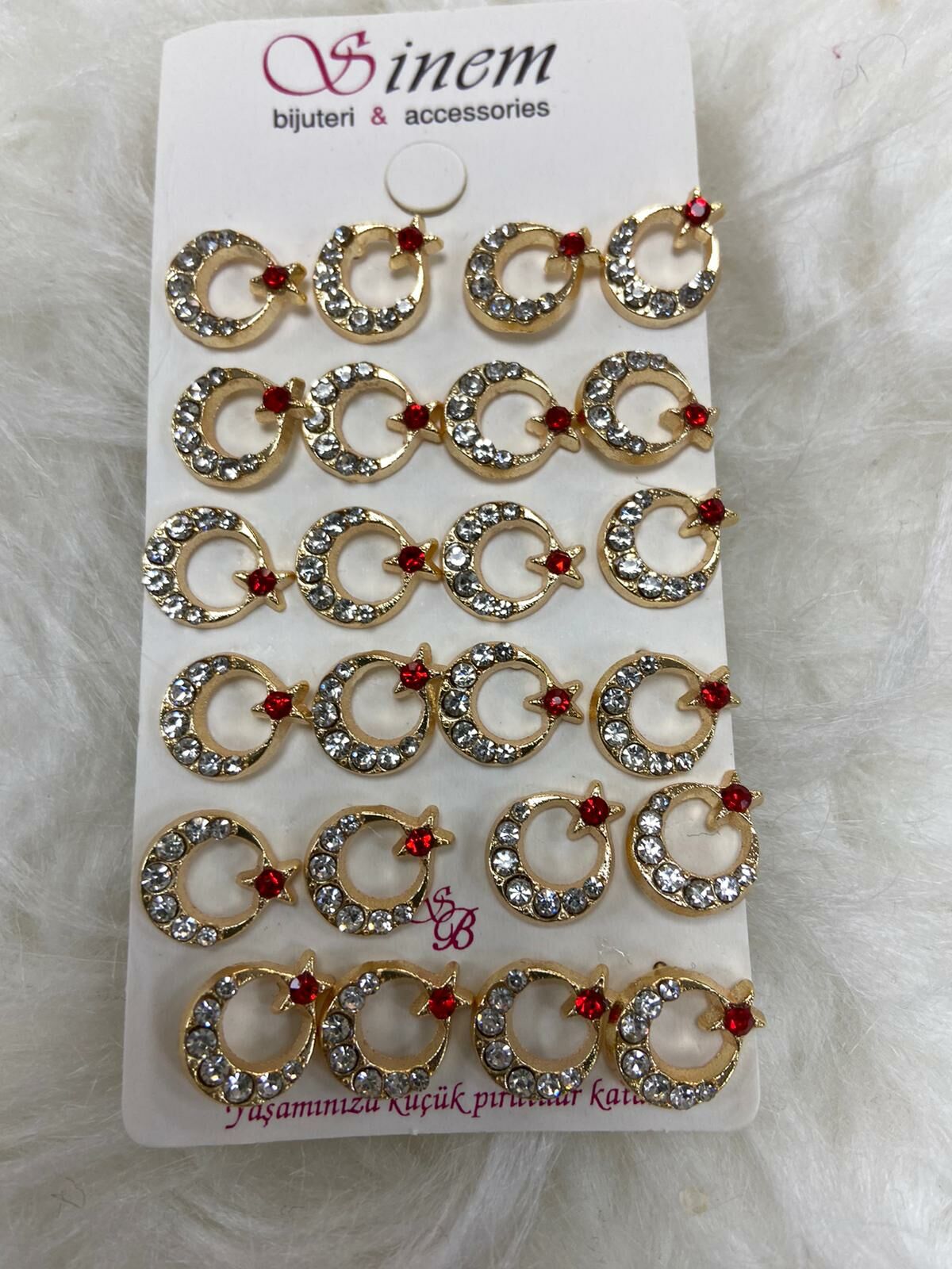 Taşlı Küpe 12li (Çift:7.5TL)