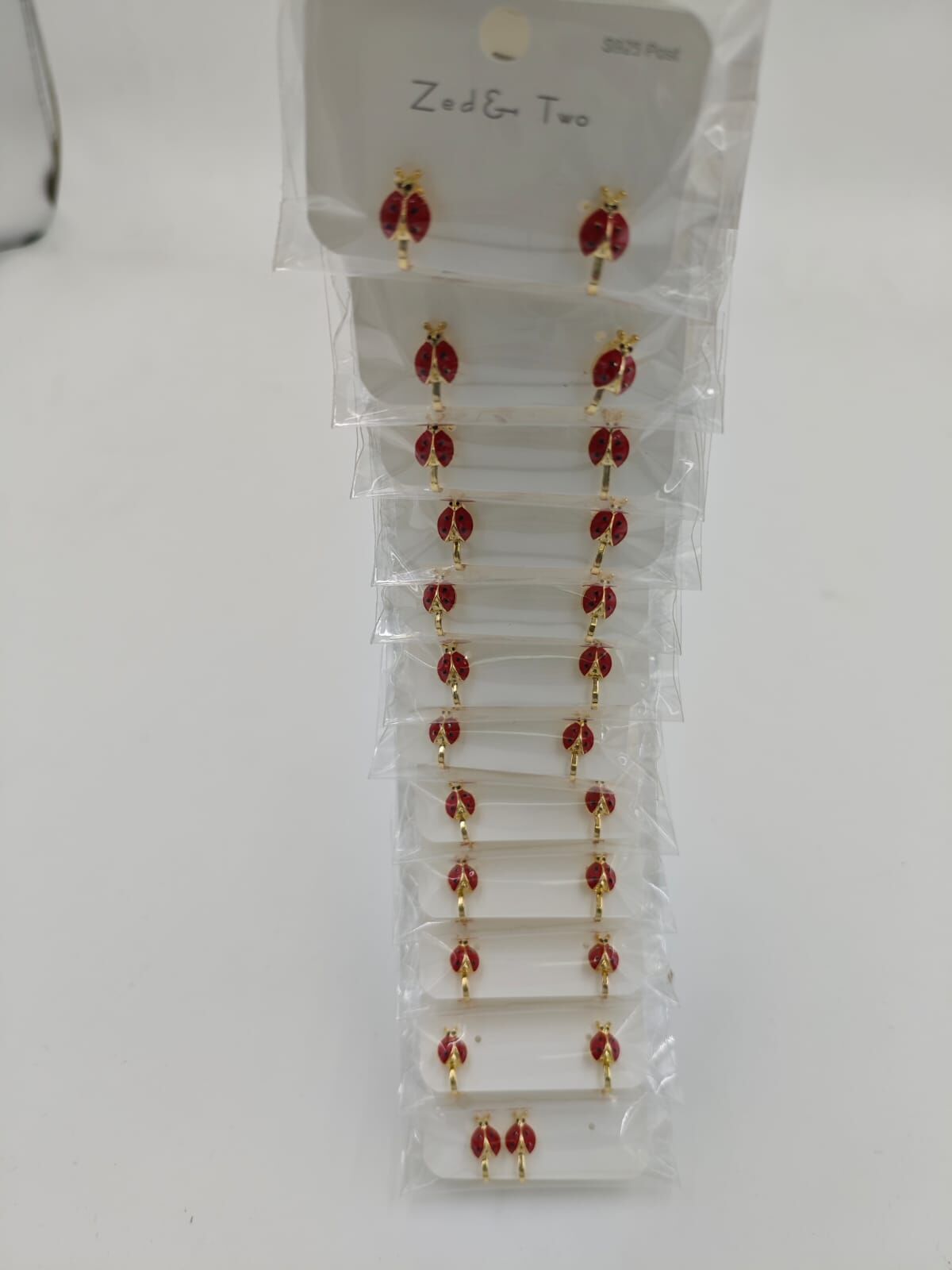 Sıkıştırmalı Çocuk Küpesi 12Çift (Çift:35TL)