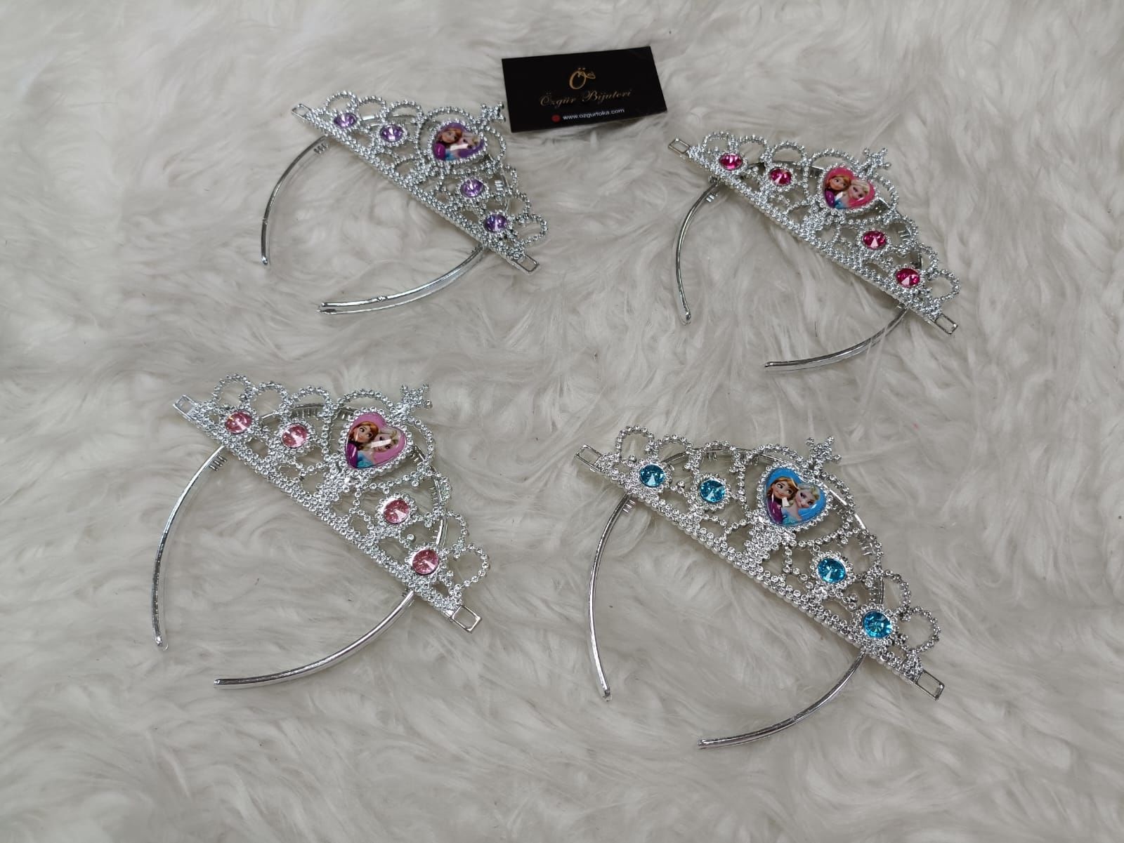 Çocuk Taç 12li (Adet:17.5TL)