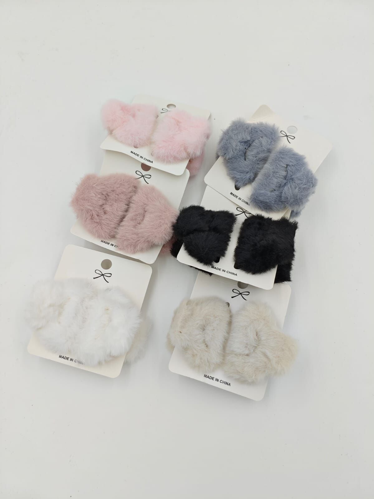 Tüylü Mandal Toka 12Kart (Kart:25TL)